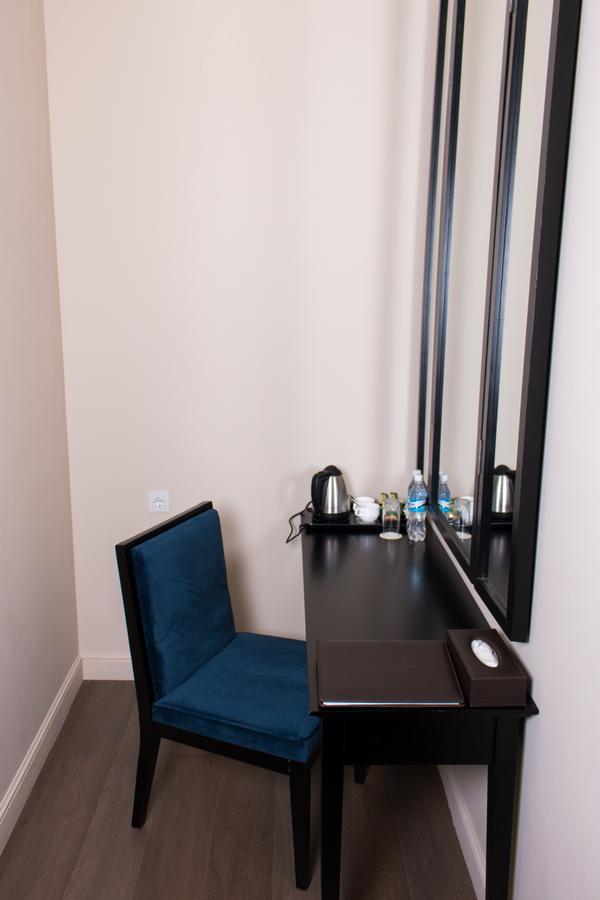 Madison Ave Hotel Μπισκέκ Εξωτερικό φωτογραφία
