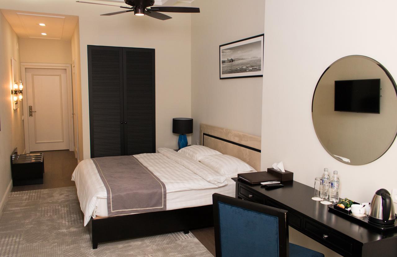 Madison Ave Hotel Μπισκέκ Εξωτερικό φωτογραφία