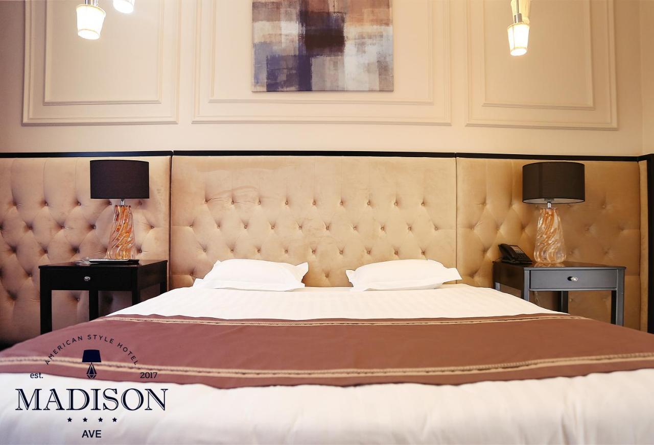 Madison Ave Hotel Μπισκέκ Εξωτερικό φωτογραφία