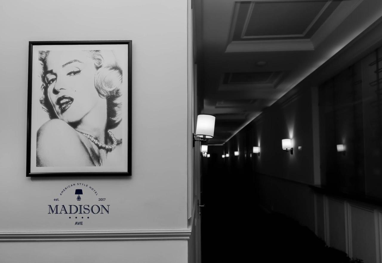 Madison Ave Hotel Μπισκέκ Εξωτερικό φωτογραφία